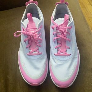 Maybe wore 3 times. Not my style.